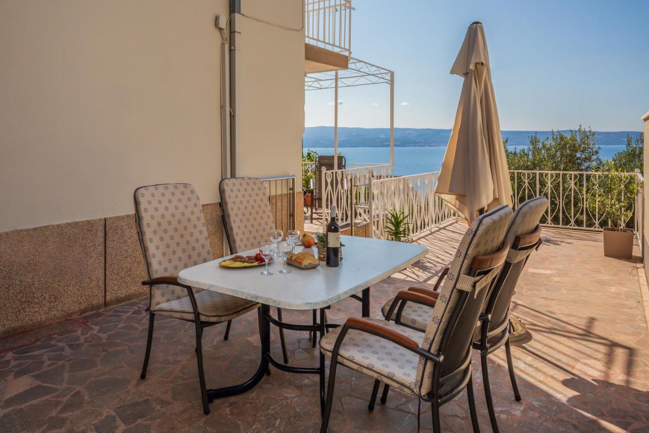 Holiday House Almissa Omis Exterior photo